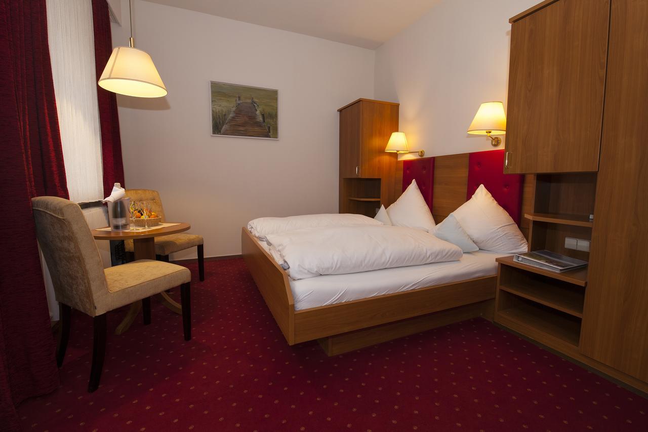 Hotel Sieben Linden Lauterbach  Eksteriør bilde